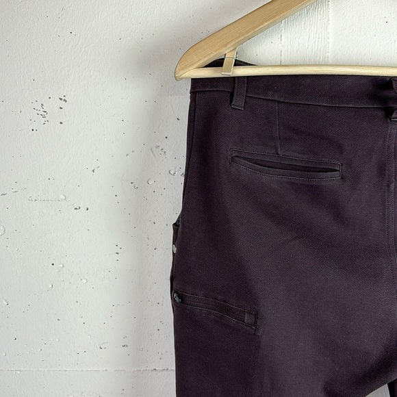 Vuori Everything Chino - Picture 5 of 7